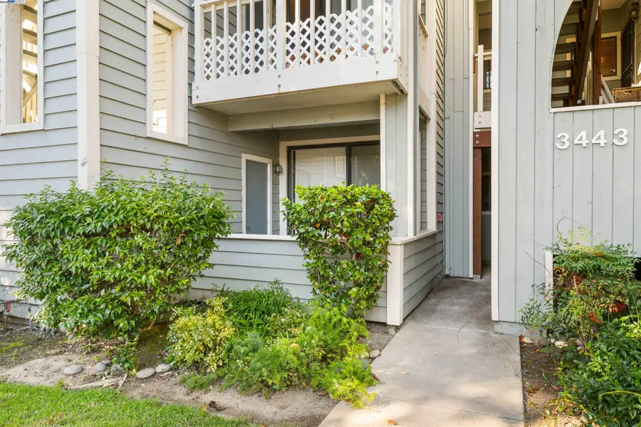 3443 Pepperwood Ter #102, Fremont, CA 94536 - Image #2