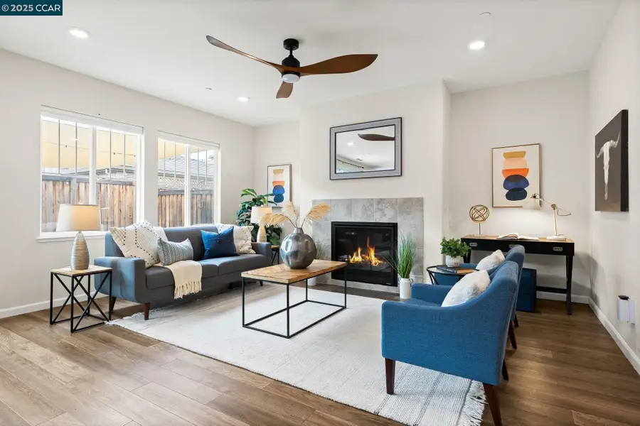 529 Vanek Dr, Oakley, CA 94561 - Image #2