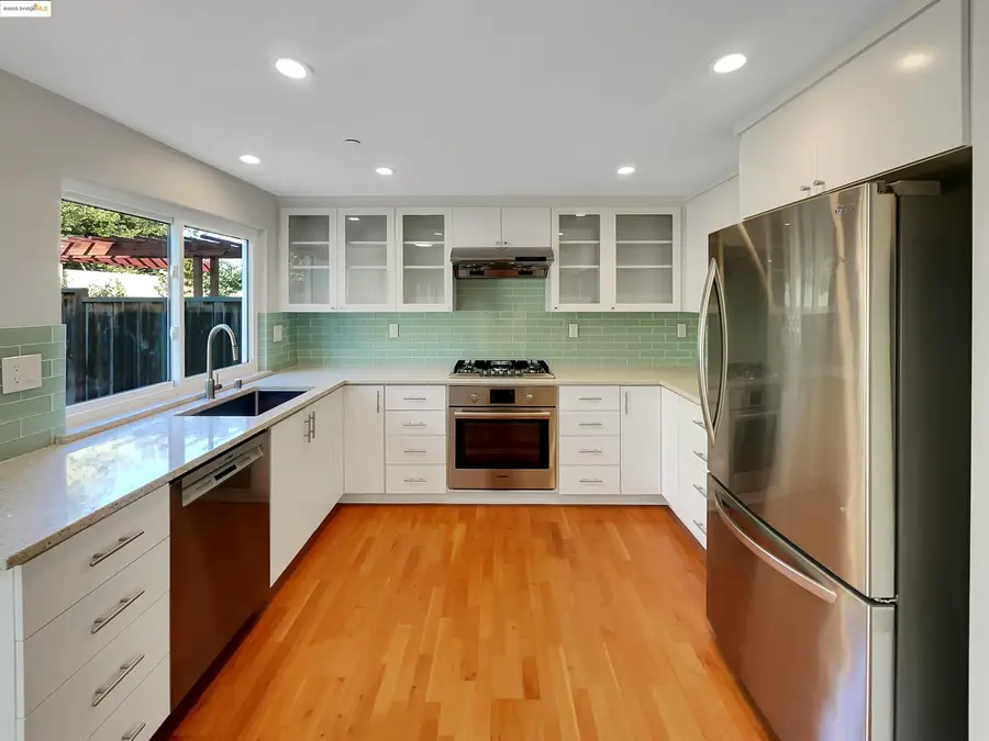 4371 Remora Dr, Union City, CA 94587 - Image #2