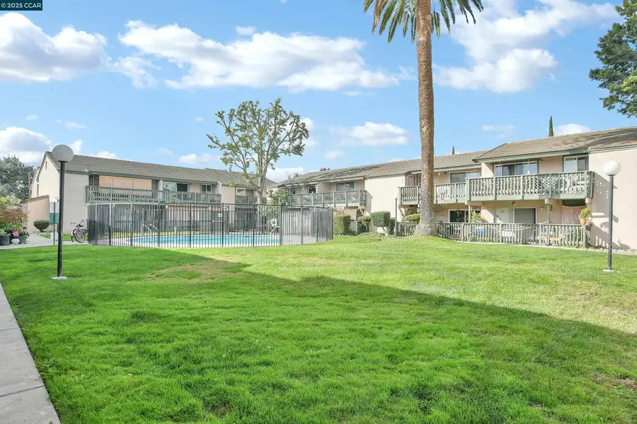 4888 Clayton Rd #6, Concord, CA 94521 - #2