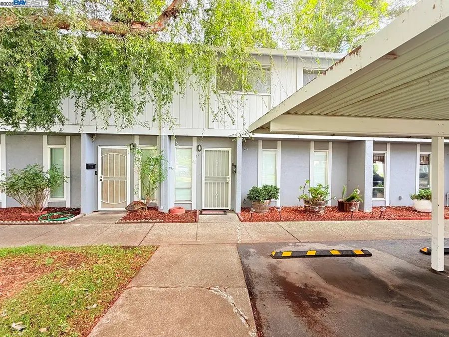 68 El Toro Ct, Fairfield, CA 94533 - Image #2