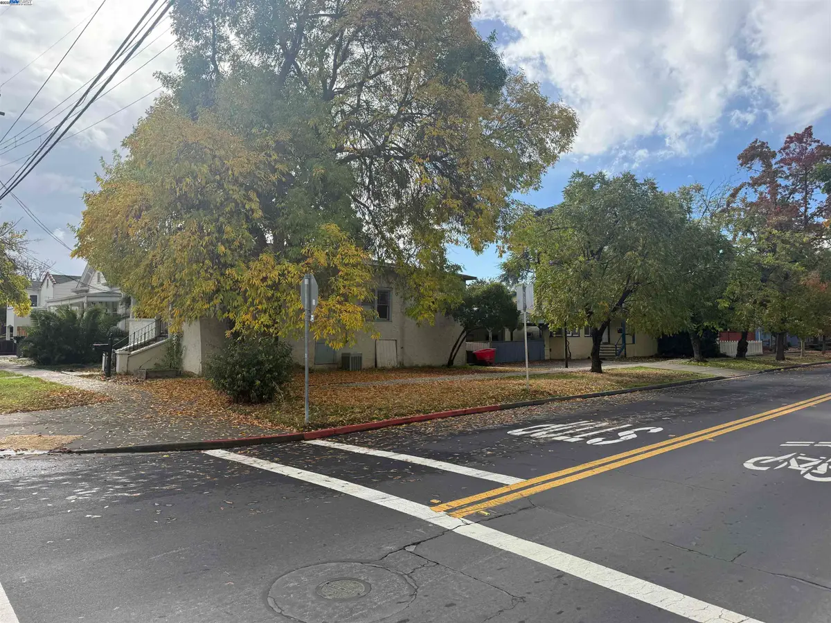 2054 Bonifacio St., Concord, CA 94520 - Image #1