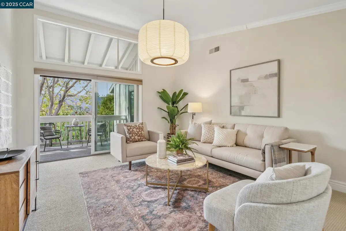 870 Terra California Dr #5, Walnut Creek, CA 94595 - Image #1