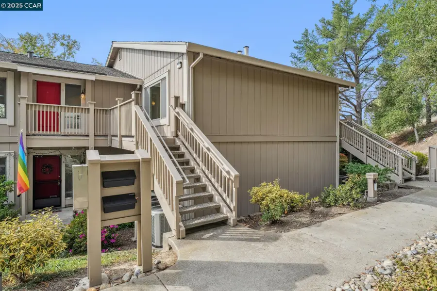 870 Terra California Dr #5, Walnut Creek, CA 94595 - Image #3