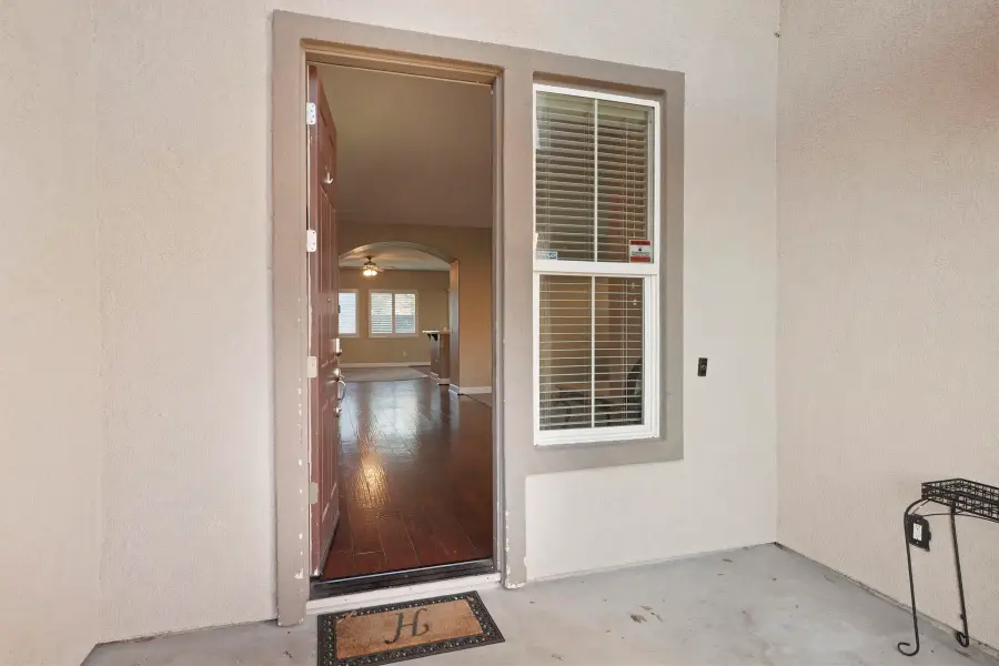 2644 Swainsons Hawk St, Stockton, CA 95209 - Image #2