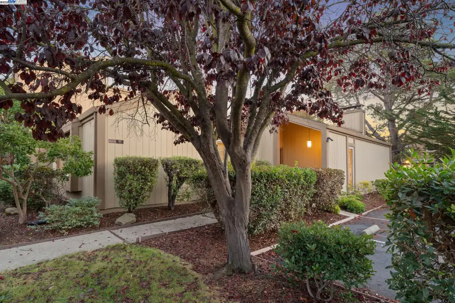 3201 Fiji Lane, Alameda, CA 94502 - Image #2