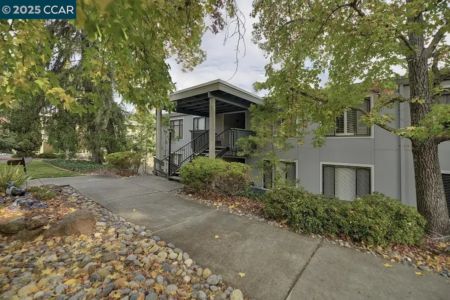 3033 Golden Rain Rd #4, Walnut Creek, CA 94595 - Image #2