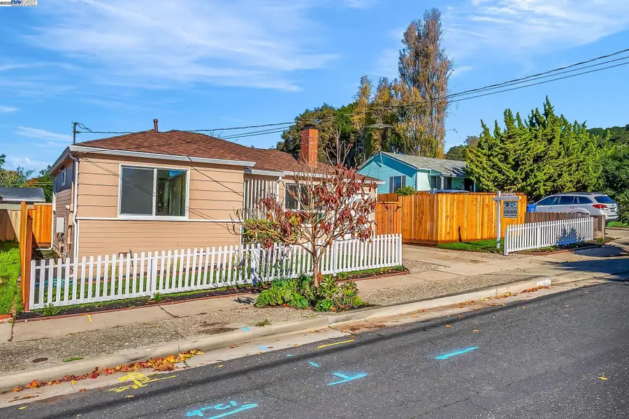 7007 Manila Ave, El Cerrito, CA 94530 - Image #3