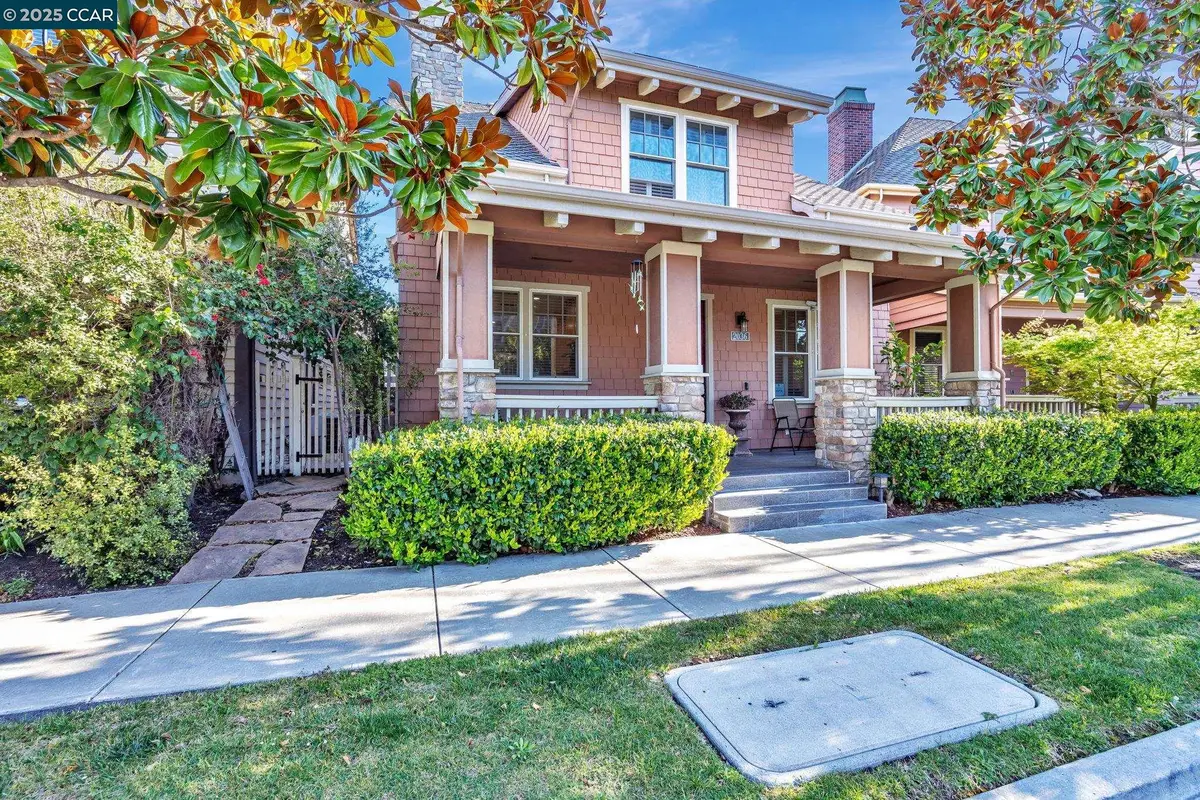 2036 Serra Ln, Hercules, CA 94547 - Image #1