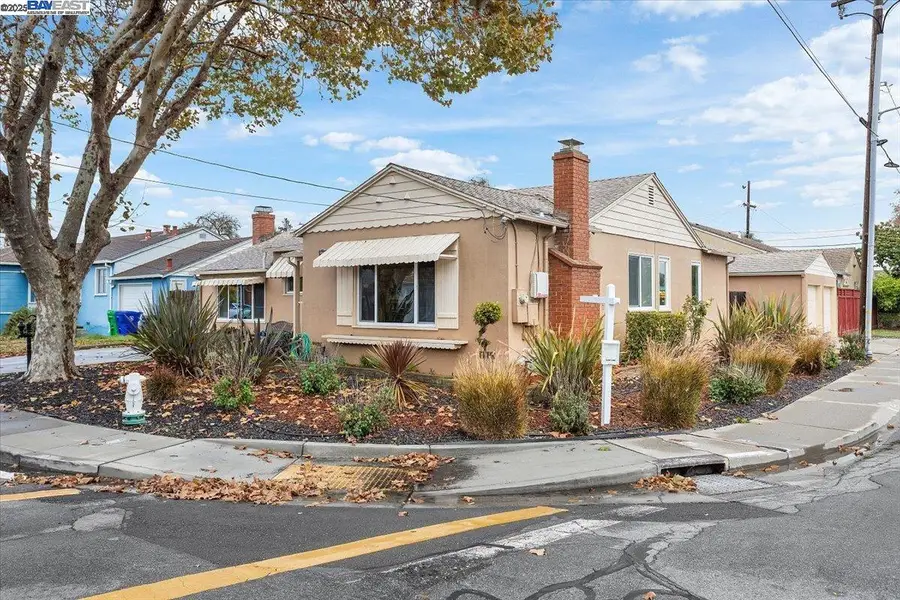 15106 Edgemoor St, San Leandro, CA 94579 - Image #2