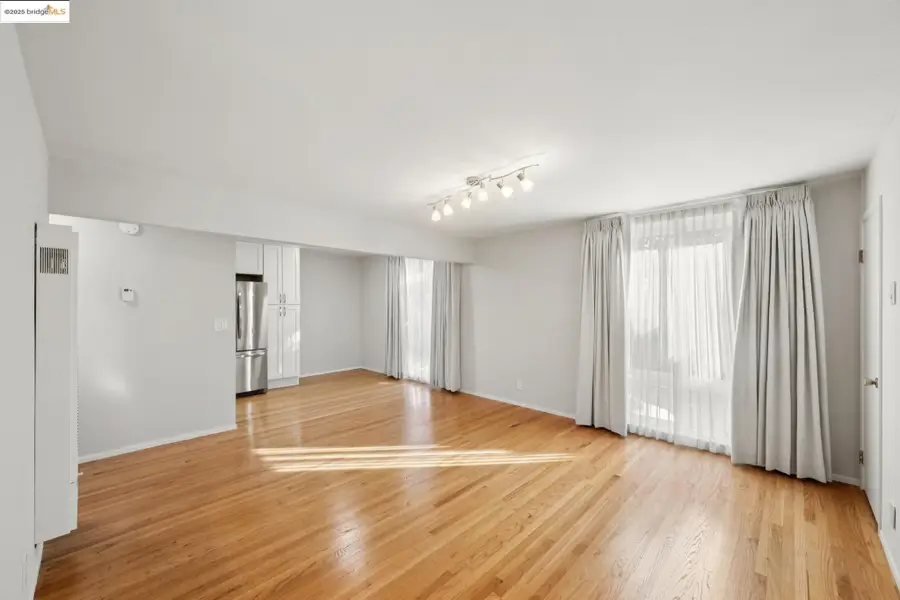 2727 Mcgee Ave, Berkeley, CA 94703 - Image #2