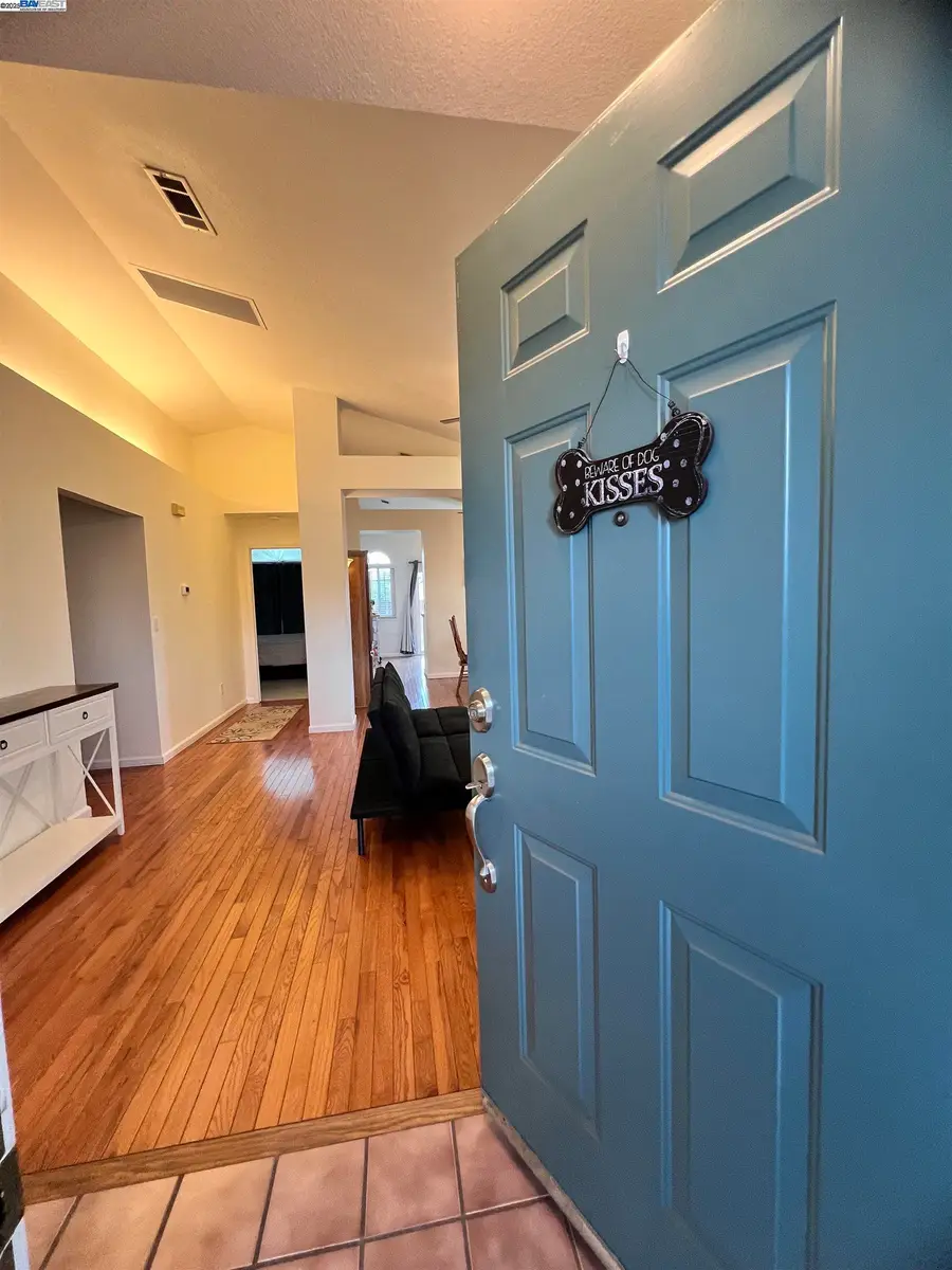 1824 Harding Ct, Antioch, CA 94509 - Image #3