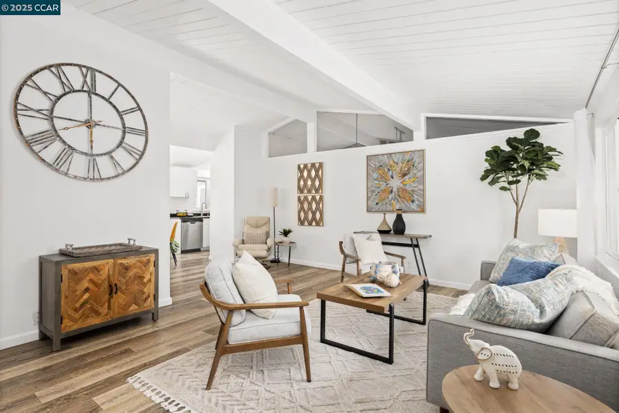 3031 Chrisland Ct, Concord, CA 94520 - Image #2