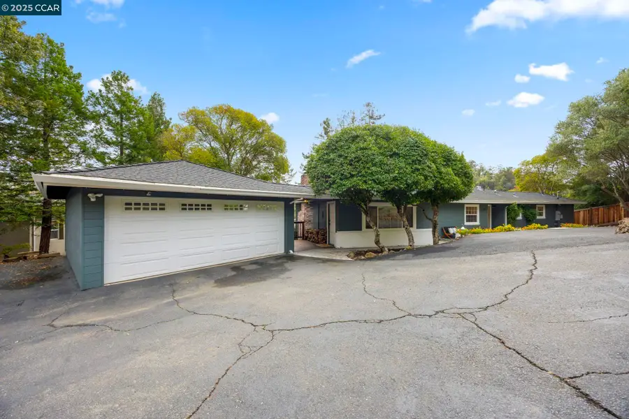 110 Twin Peaks Drive, Walnut Creek, CA 94595 - Image #3