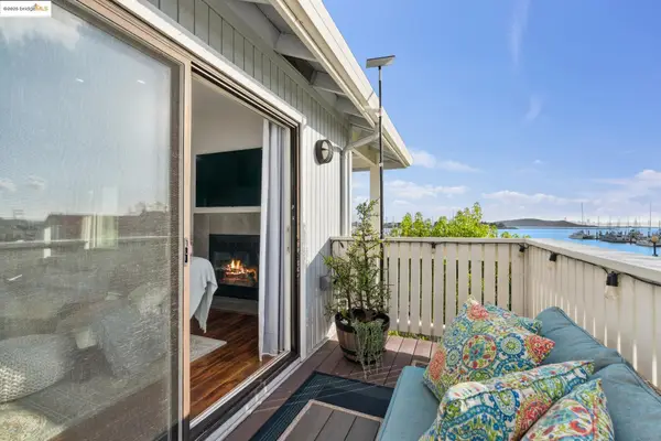 184 Schooner Ct, Richmond, CA 94804