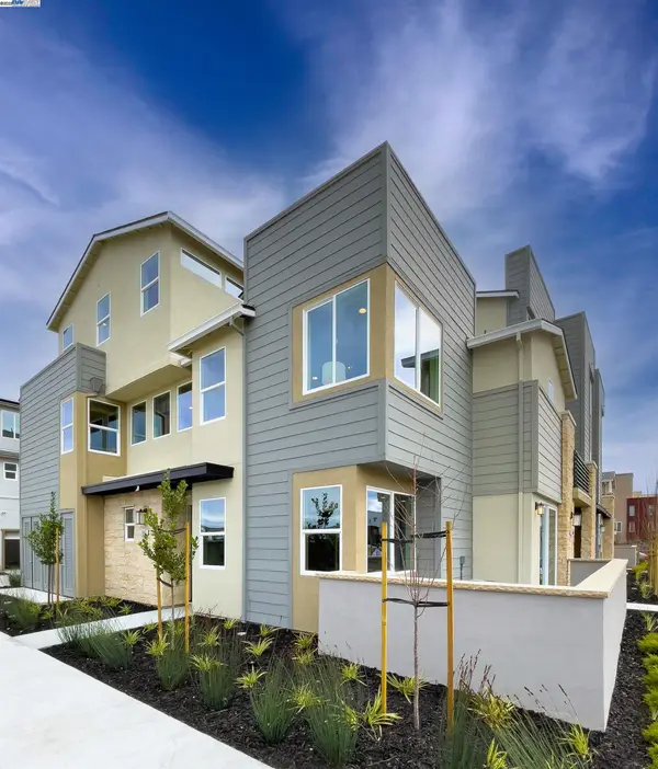 6210 Strawberry Way #83, Dublin, CA 94568