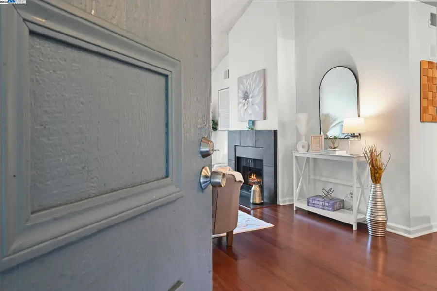 3467 Pinewood Ter #202, Fremont, CA 94536 - Image #2