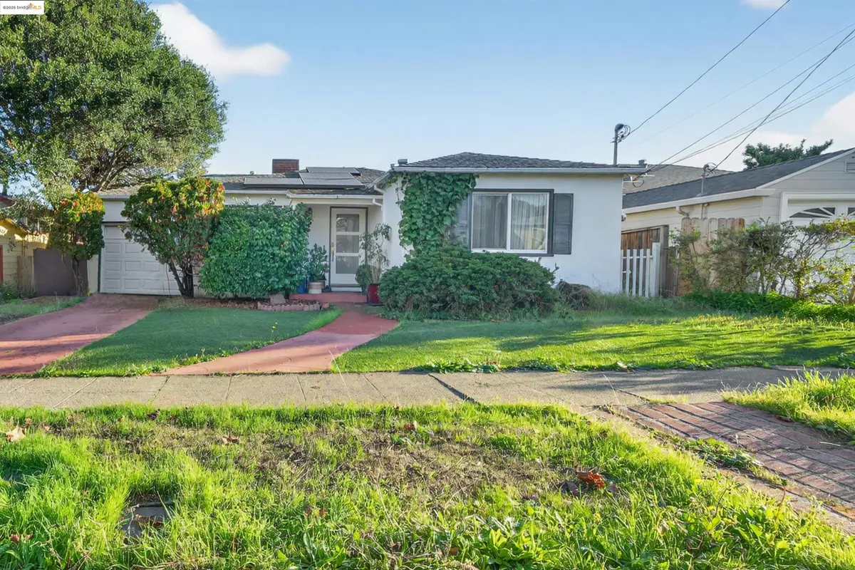 5716 Fresno Ave, Richmond, CA 94804 - Image #1
