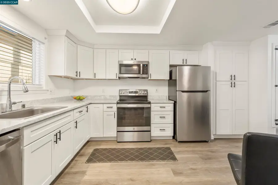 2593 El Portal Dr. #C, San Pablo, CA 94806 - Image #3