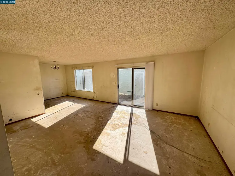 1097 Ribisi Cir, San Jose, CA 95131 - Image #3