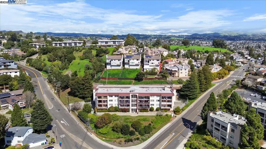 2500 Miramar Ave #101, Castro Valley, CA 94546 - Image #3