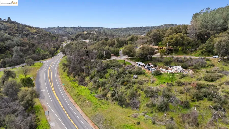 11310 Mckibbin Dr, Jamestown, CA 95327 - #2