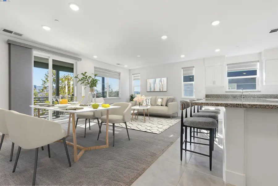 498 Trace Lane, Hayward, CA 94544 - Image #2