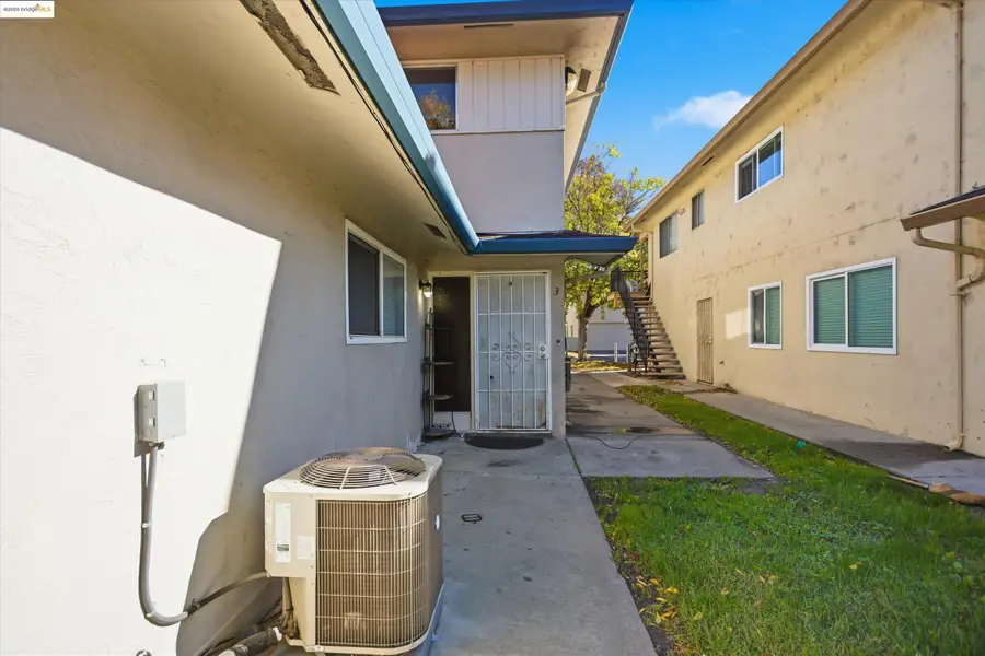 2301 Peppertree Way #3, Antioch, CA 94509 - Image #3