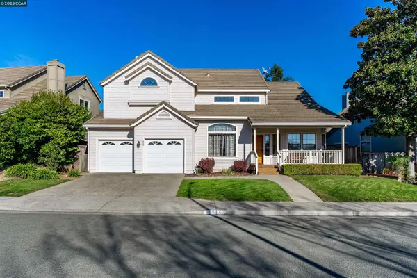 605 Barcelona Dr, Sonoma, CA 95476