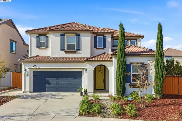 6623 Kittinger Ln, Tracy, CA 95377