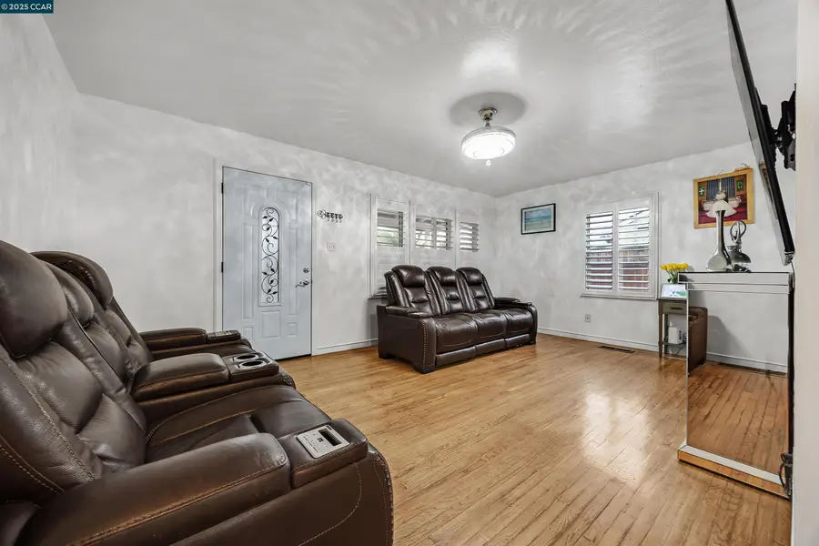 205 John Gildi Ave, Antioch, CA 94509 - Image #3