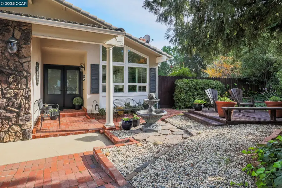 41 Mt Shasta Pl, Clayton, CA 94517 - Image #2