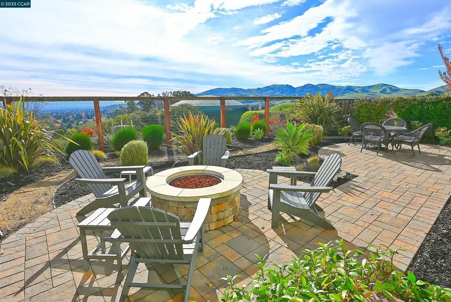 528 Caprio Ct, San Ramon, CA 94583 - Image #2