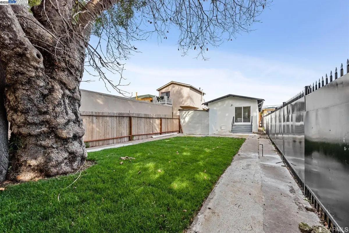 5955 Hayes St, Oakland, CA 94621 - Image #1