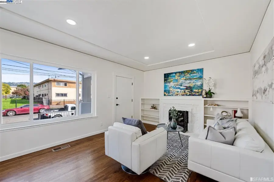 5955 Hayes St, Oakland, CA 94621 - Image #2