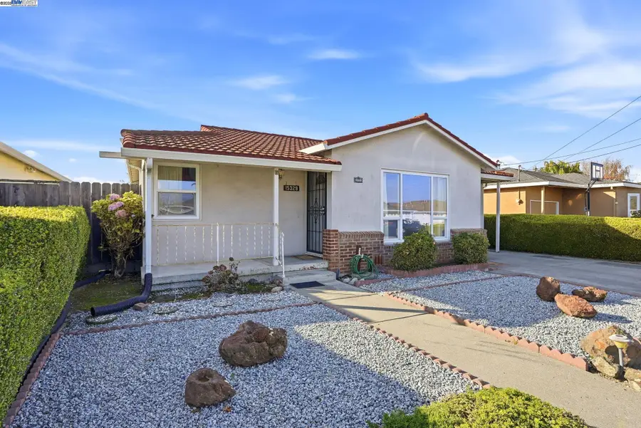 15329 Edgemoor St, San Leandro, CA 94579 - Image #2