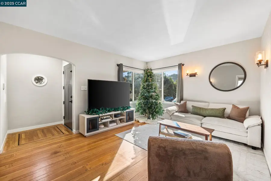 3649 Shone Ave, Oakland, CA 94605 - Image #3