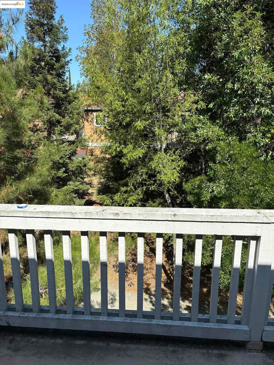 388 Mill Rd, Martinez, CA 94553 - #2