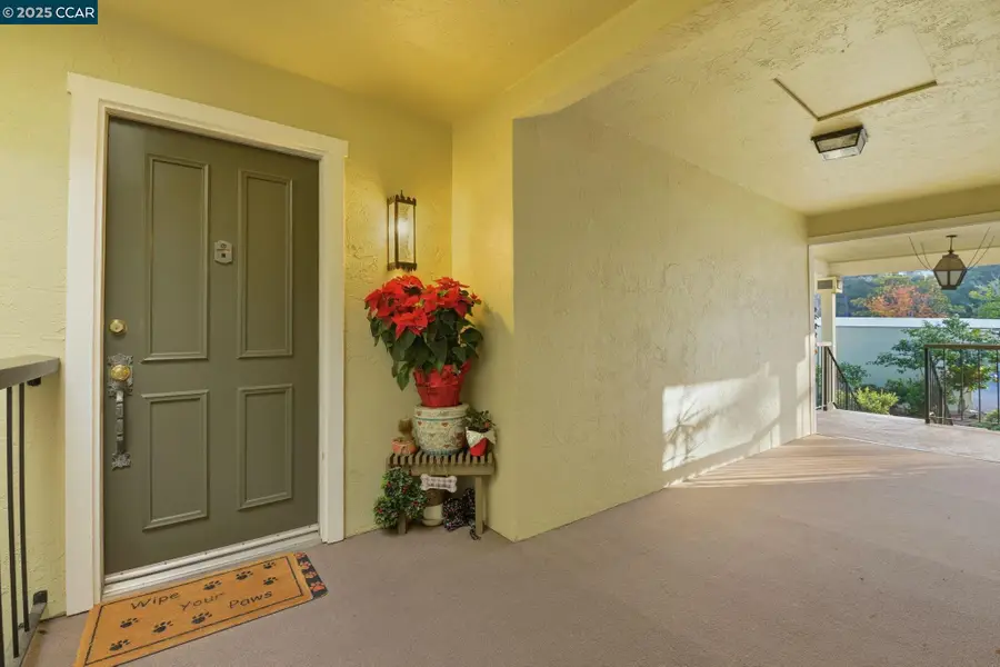 3120 Ptarmigan Dr. #3, Walnut Creek, CA 94595 - Image #2