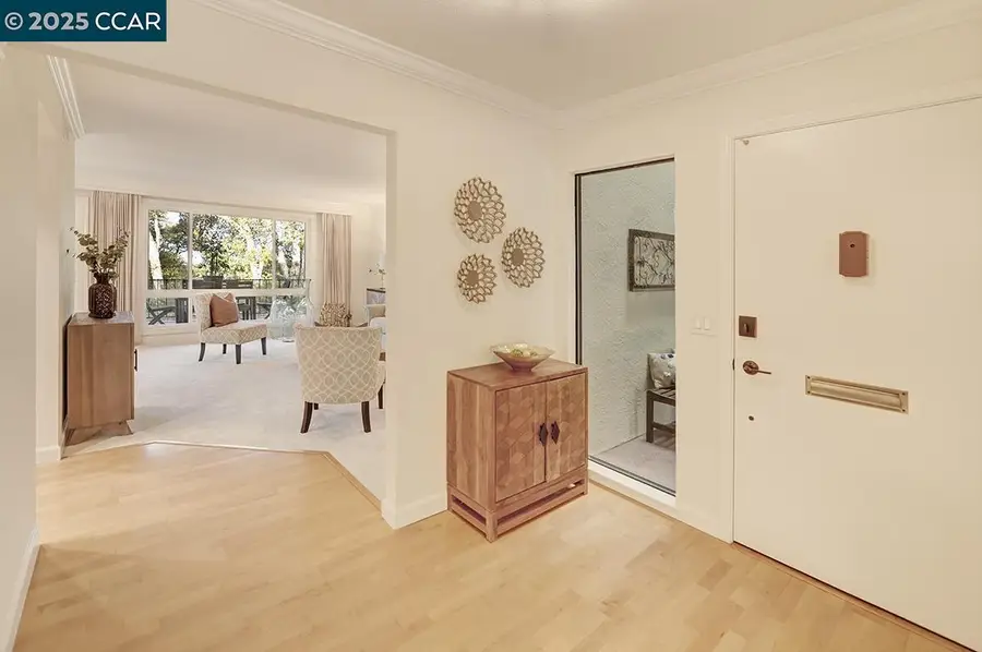 2748 Ptarmigan Dr. #6, Walnut Creek, CA 94595 - Image #3