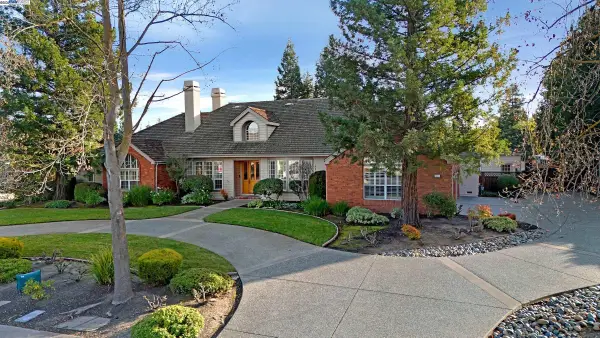 2215 Chardonnay Way, Livermore, CA 94550