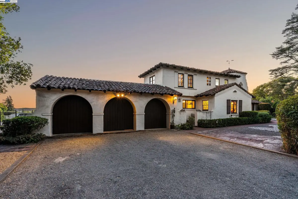 921 Warren Street, Hayward, CA 94541 - #1