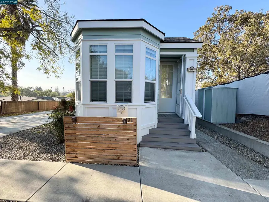 91 Terrace Ct, Concord, CA 94518 - Image #3