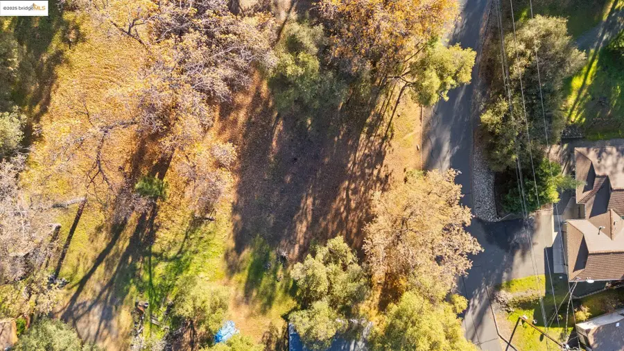 2/047 Gamble St, Groveland, CA 95321 - Image #3