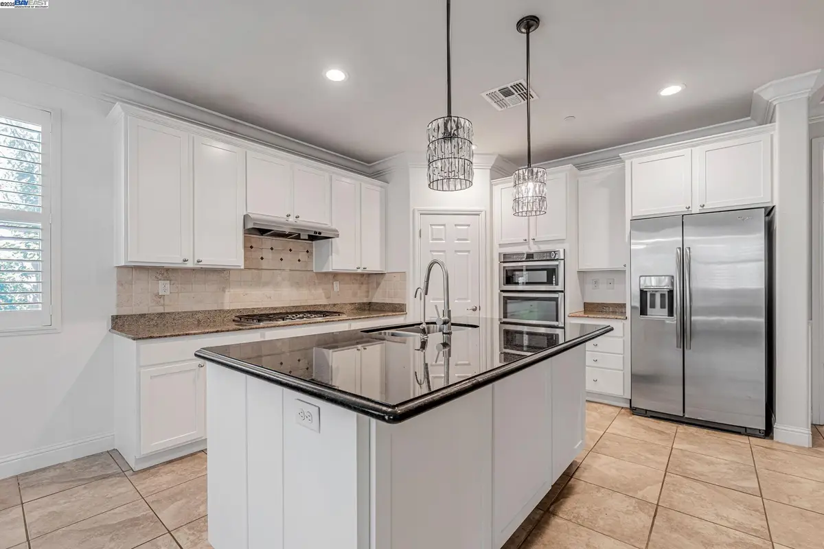 2491 Redbud Way, Manteca, CA 95336 - #1