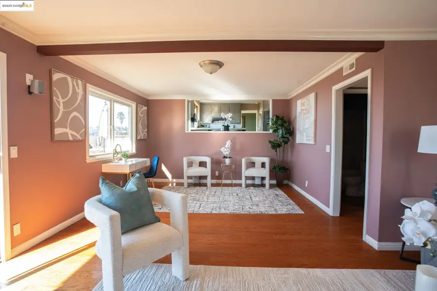 8071 Phaeton, Oakland, CA 94605 - Image #3