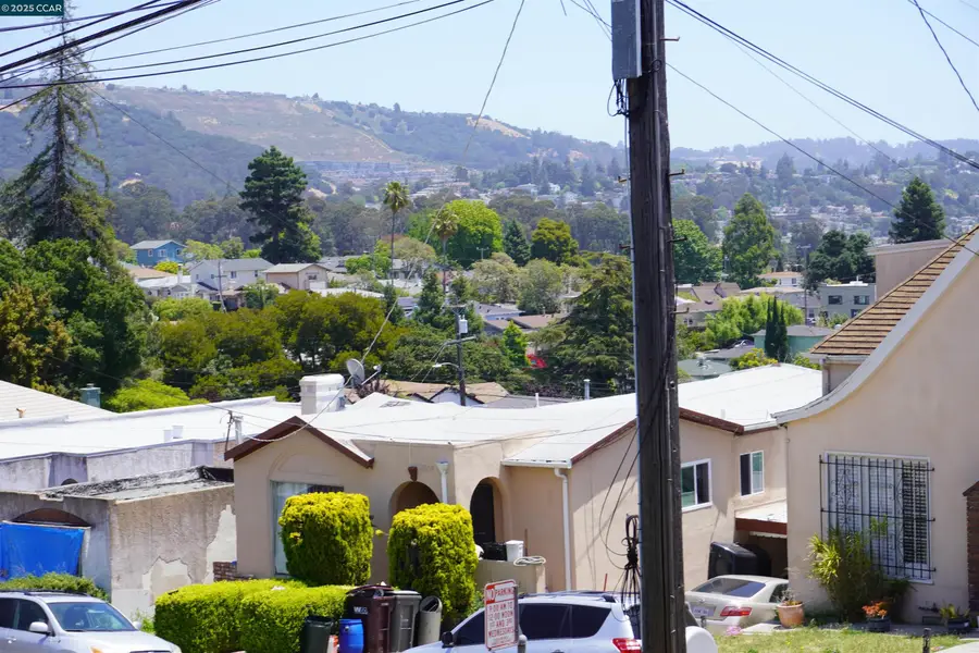2645 Maxwell, Oakland, CA 94619 - Image #2