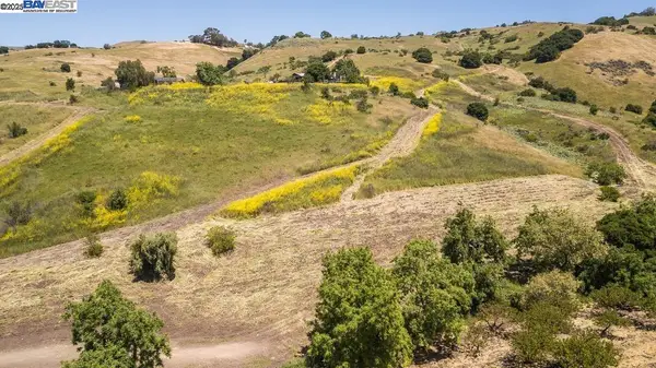 12610 Clayton Rd, San Jose, CA 95127