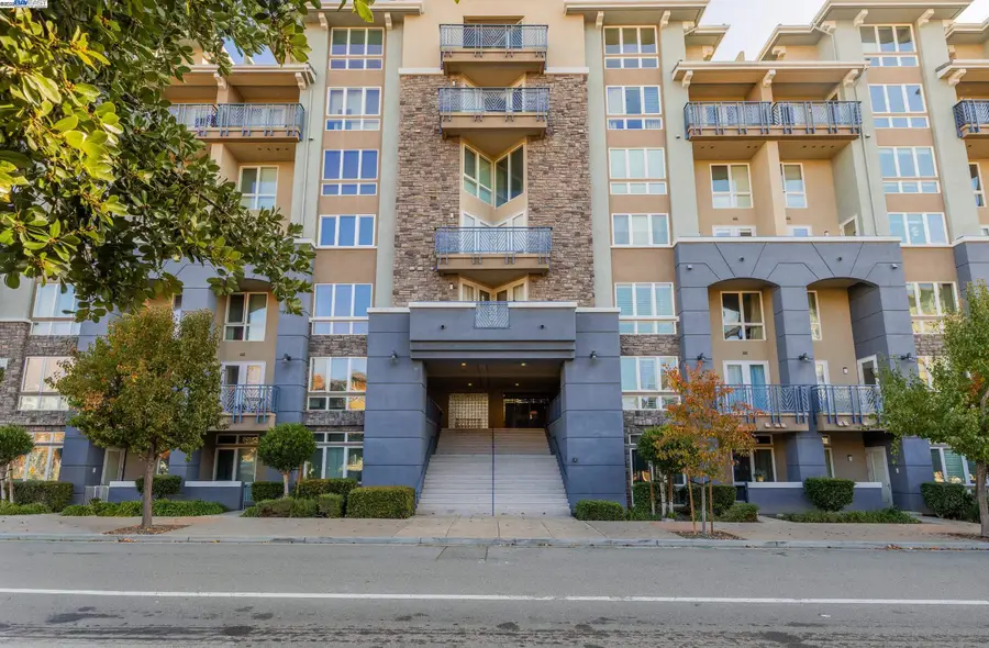 5501 De Marcus Blvd #206, Dublin, CA 94568 - Image #3
