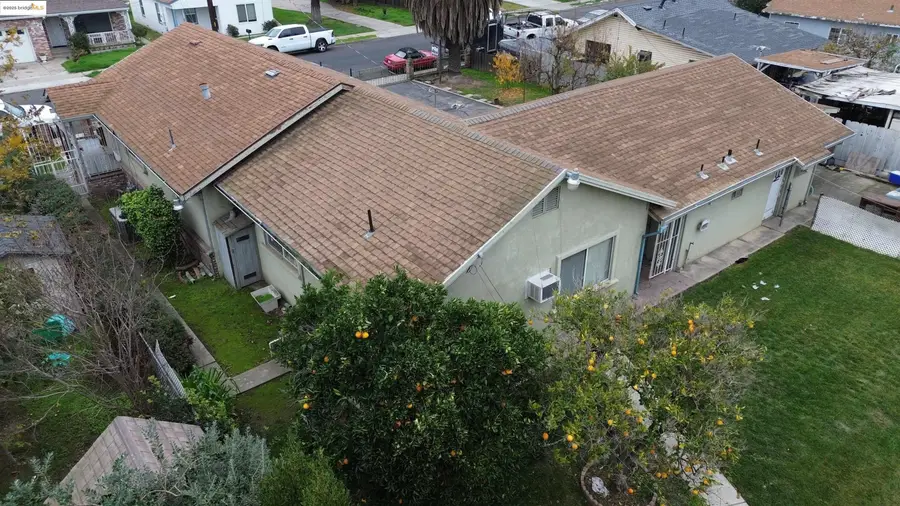 123 S Washington Ave, Manteca, CA 95336 - #3